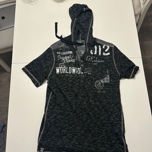 Heathered black L short sleeve hoodie